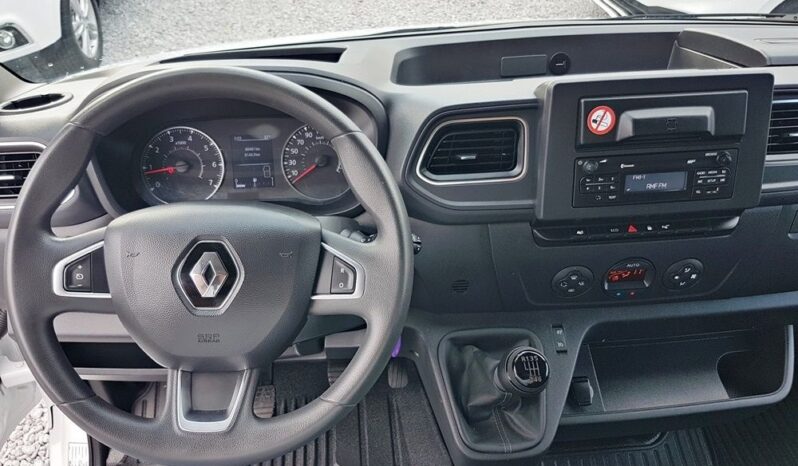 Renault Master | FWD (przód) | Manualna | 180 KM | Biały full