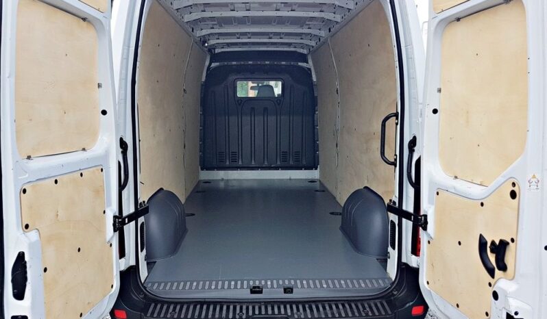 Renault Master | FWD (przód) | Manualna | 180 KM | Biały full
