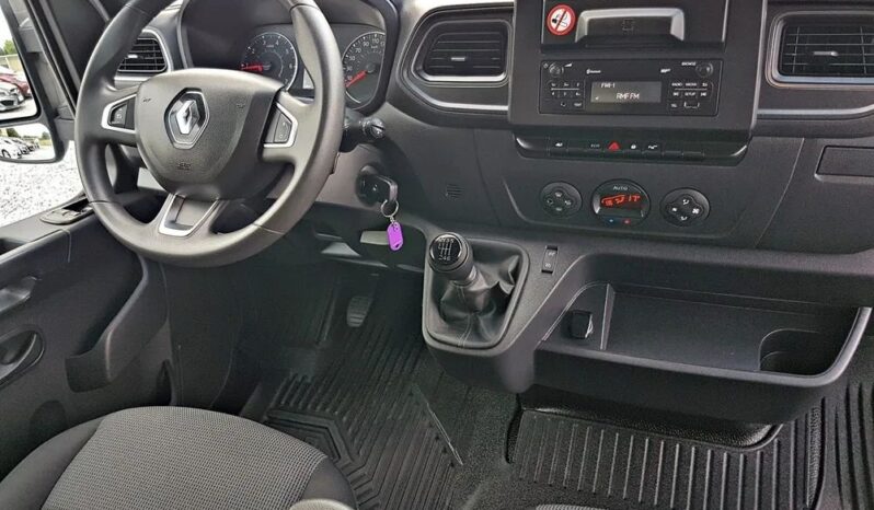 Renault Master | FWD (przód) | Manualna | 180 KM | Biały full