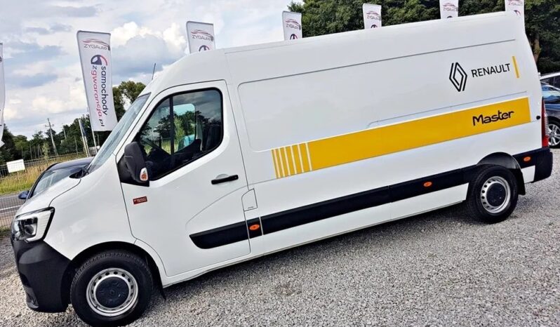 Renault Master | FWD (przód) | Manualna | 180 KM | Biały full