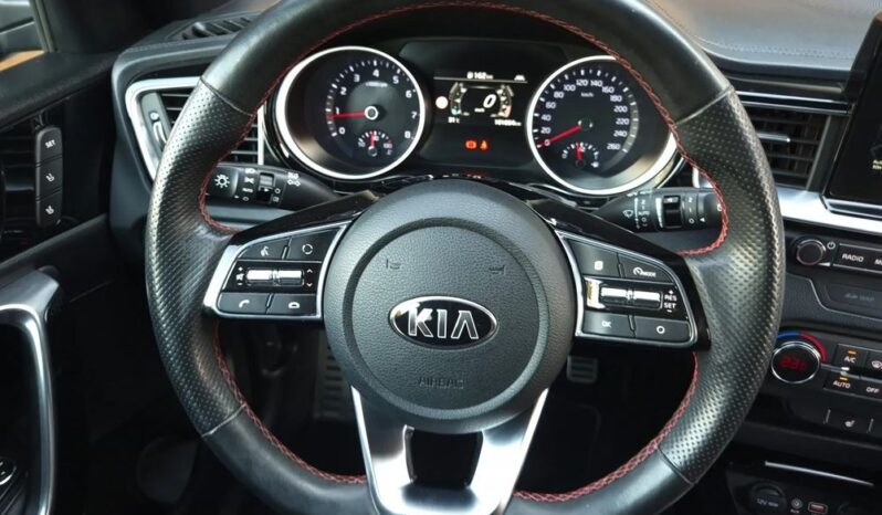 Kia Ceed | FWD (przód) | Manualna | 204 KM | Czarny full