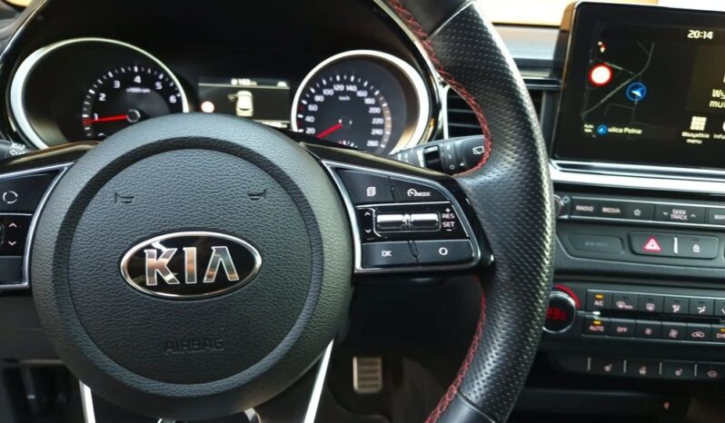 Kia Ceed | FWD (przód) | Manualna | 204 KM | Czarny full
