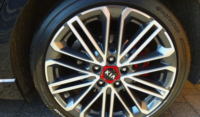 Kia Ceed | FWD (przód) | Manualna | 204 KM | Czarny full