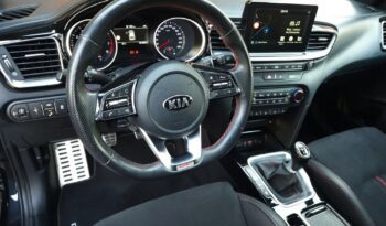 Kia Ceed | FWD (przód) | Manualna | 204 KM | Czarny full
