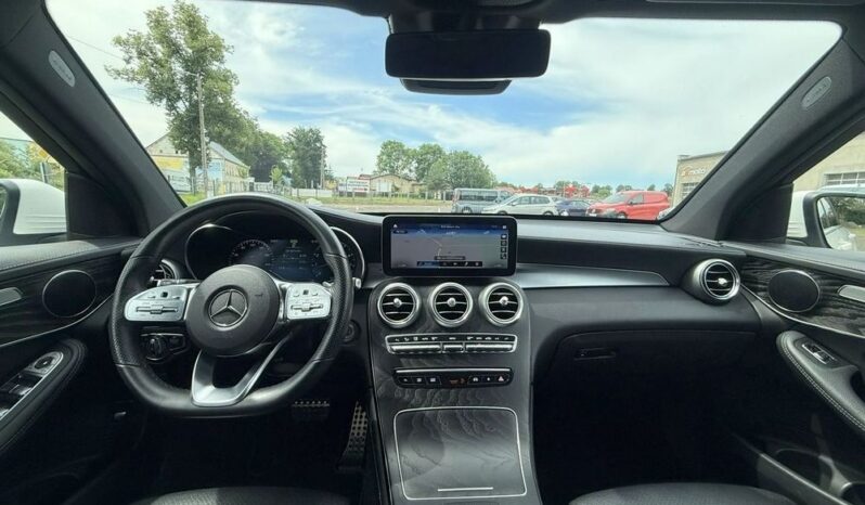 Mercedes-Benz GLC | 4×4 (doł. automatycznie) | Automatyczna | 197 KM | Biały full