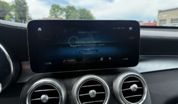 Mercedes-Benz GLC | 4×4 (doł. automatycznie) | Automatyczna | 197 KM | Biały full