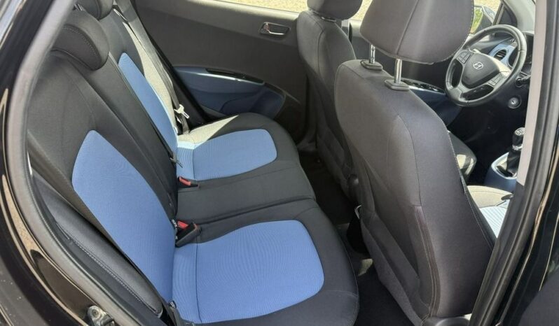 Hyundai i10 | FWD (przód) | Manualna | 82 KM | Niebieski full