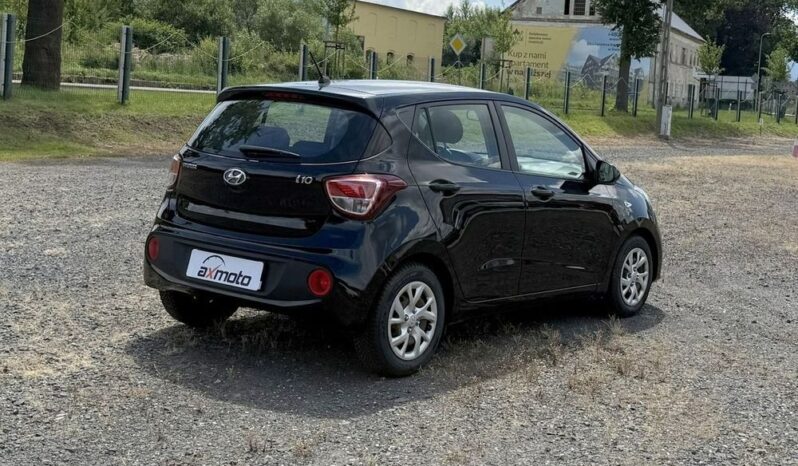 Hyundai i10 | FWD (przód) | Manualna | 82 KM | Niebieski full