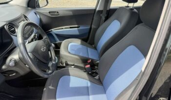 Hyundai i10 | FWD (przód) | Manualna | 82 KM | Niebieski full