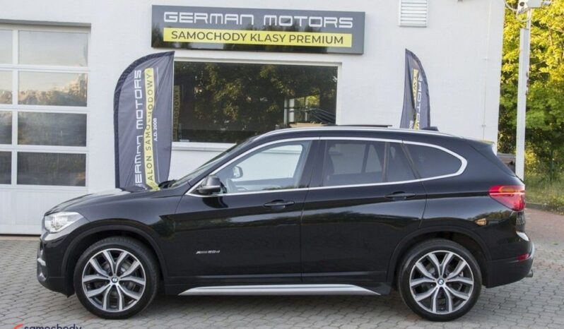 BMW X1 | 4×4 (stały) | Automatyczna | 190 KM | Czarny full