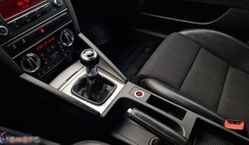 Audi A3 Sportback | 4×4 (doł. automatycznie) | Manualna | 140 KM | Czerwony full