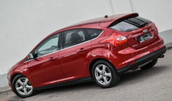 Ford Focus | FWD (przód) | Manualna | 182 KM | Bordowy full