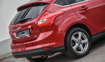Ford Focus | FWD (przód) | Manualna | 182 KM | Bordowy full