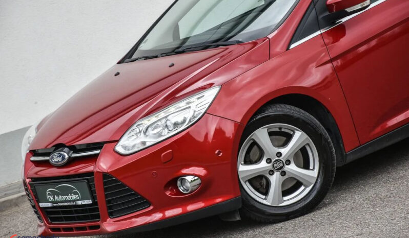Ford Focus | FWD (przód) | Manualna | 182 KM | Bordowy full