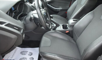 Ford Focus | FWD (przód) | Manualna | 182 KM | Bordowy full