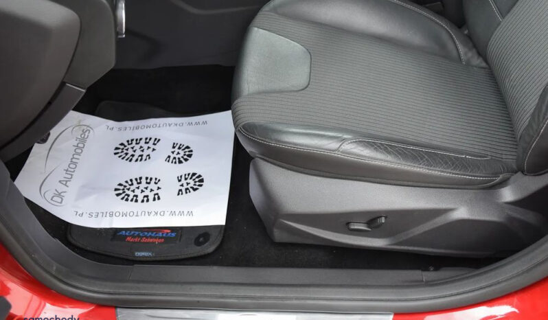 Ford Focus | FWD (przód) | Manualna | 182 KM | Bordowy full