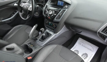 Ford Focus | FWD (przód) | Manualna | 182 KM | Bordowy full