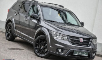 Fiat Freemont | 4X4 (Stały) | Automatyczna | 170 Km | Szary