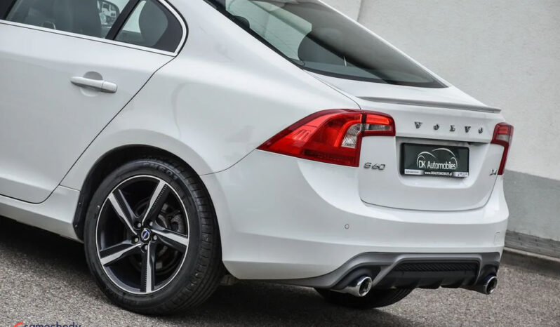 Volvo S60 | FWD (przód) | Manualna | 181 KM | Biały full