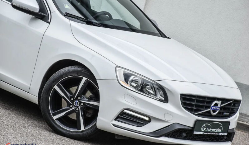Volvo S60 | FWD (przód) | Manualna | 181 KM | Biały full