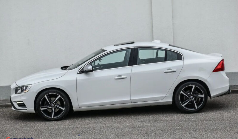 Volvo S60 | FWD (przód) | Manualna | 181 KM | Biały full