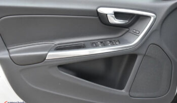 Volvo S60 | FWD (przód) | Manualna | 181 KM | Biały full