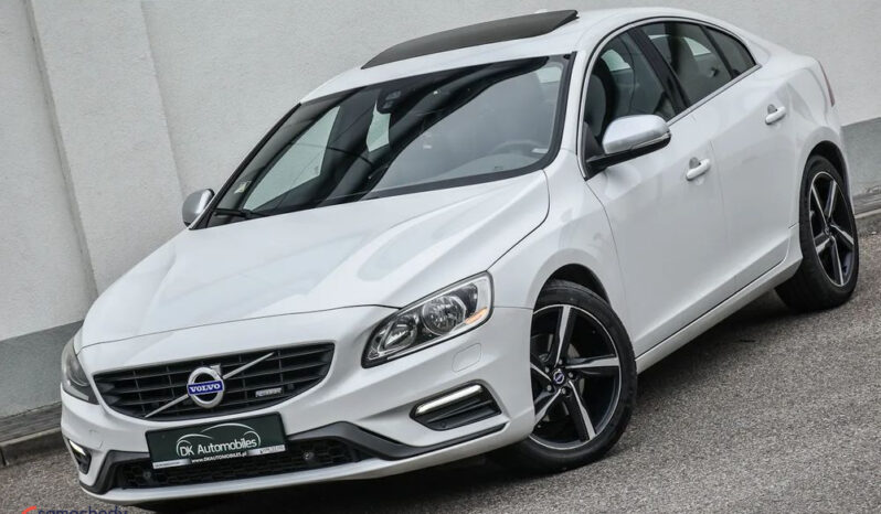 Volvo S60 | FWD (przód) | Manualna | 181 KM | Biały full