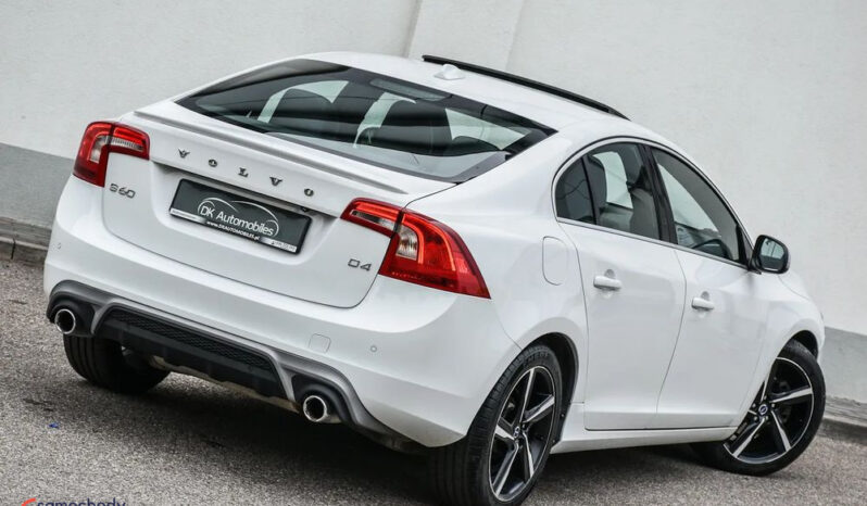 Volvo S60 | FWD (przód) | Manualna | 181 KM | Biały full