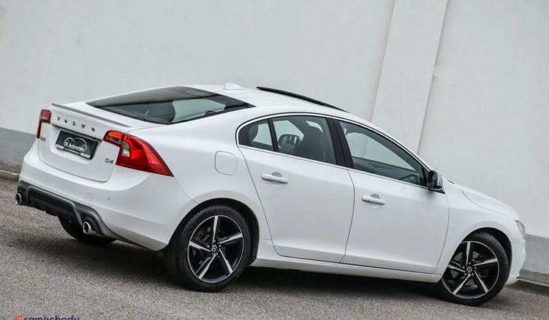 Volvo S60 | FWD (przód) | Manualna | 181 KM | Biały full