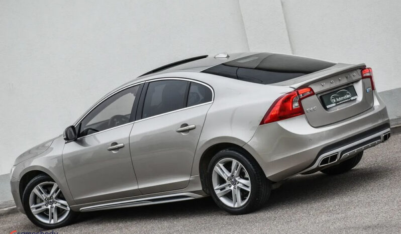 Volvo S60 | FWD (przód) | Automatyczna | 254 KM | Złoty full