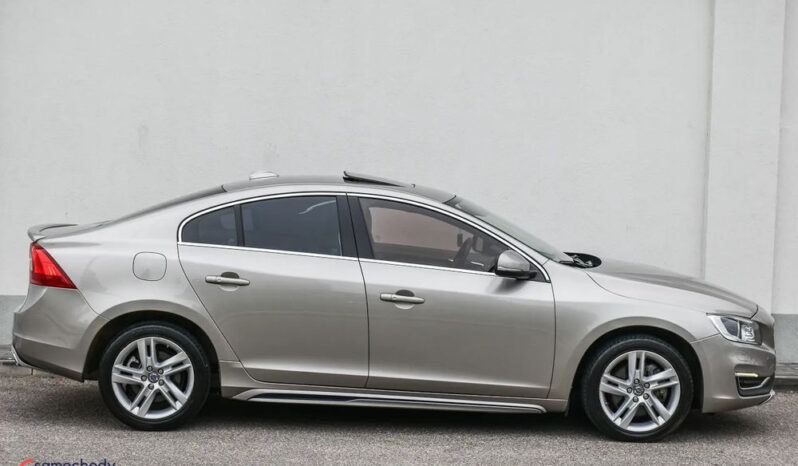 Volvo S60 | FWD (przód) | Automatyczna | 254 KM | Złoty full