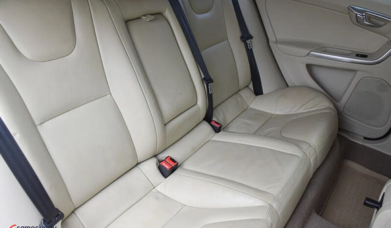 Volvo S60 | FWD (przód) | Automatyczna | 254 KM | Złoty full