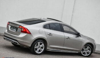 Volvo S60 | FWD (przód) | Automatyczna | 254 KM | Złoty full