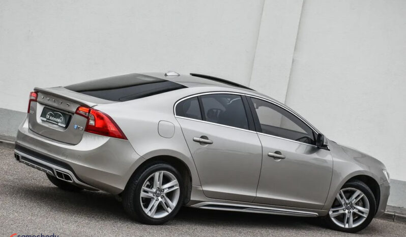 Volvo S60 | FWD (przód) | Automatyczna | 254 KM | Złoty full