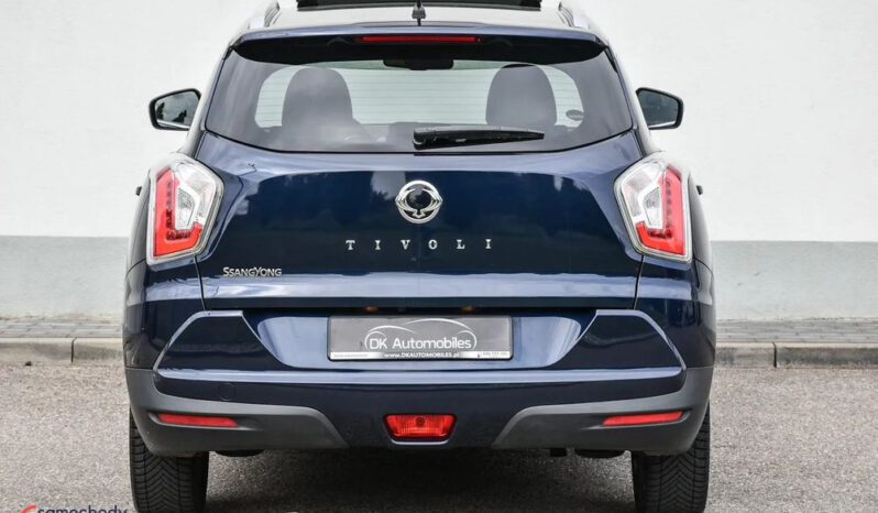 SsangYong/KGM Tivoli | FWD (przód) | Manualna | 128 KM | Niebieski full
