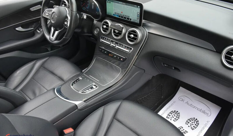 Mercedes-Benz GLC | 4×4 (stały) | Automatyczna | 194 KM | Czarny full
