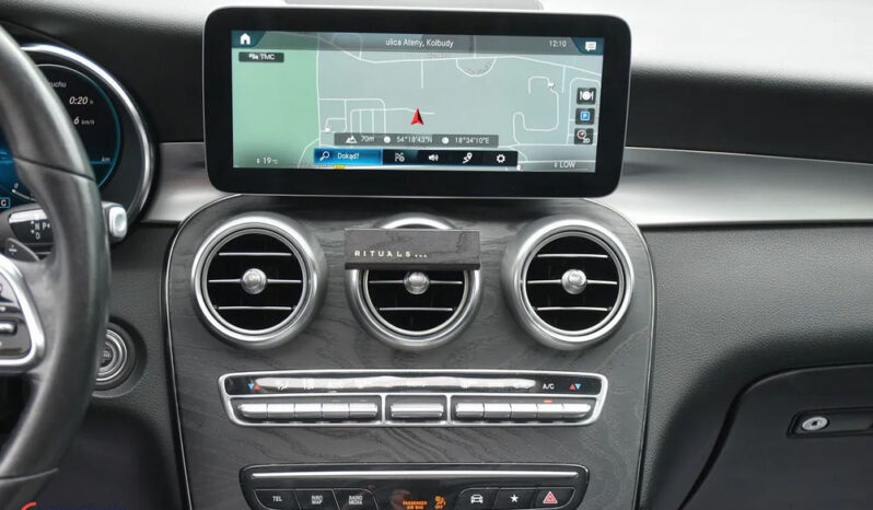 Mercedes-Benz GLC | 4×4 (stały) | Automatyczna | 194 KM | Czarny full