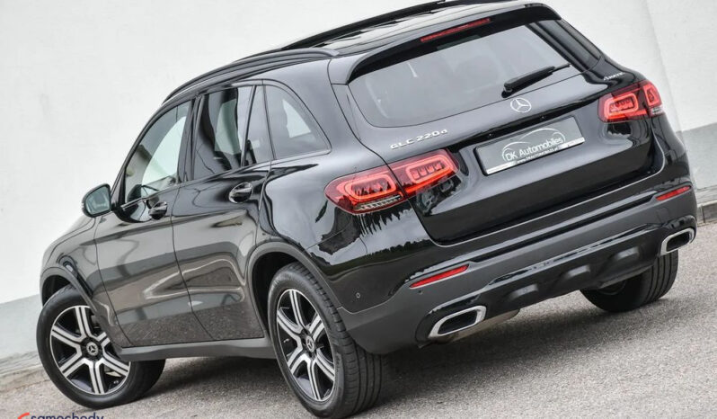 Mercedes-Benz GLC | 4×4 (stały) | Automatyczna | 194 KM | Czarny full