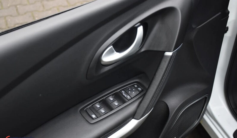 Renault Kadjar | FWD (przód) | Automatyczna | 140 KM | Biały full