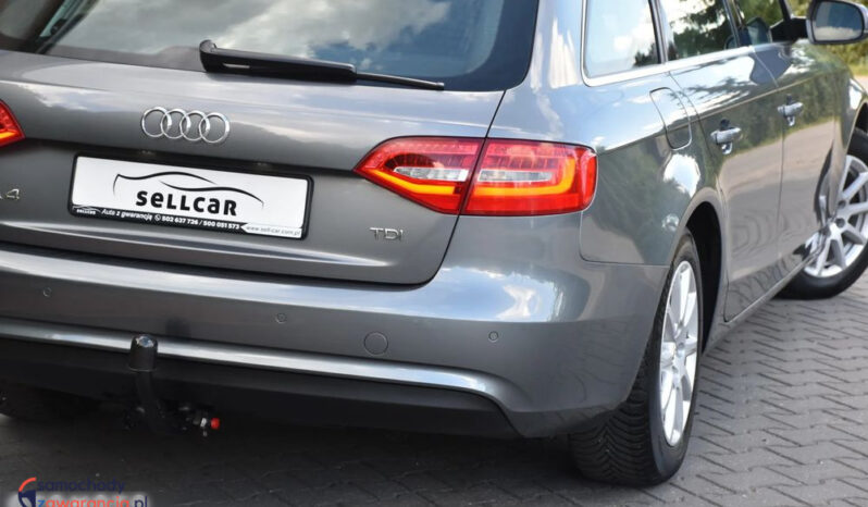 Audi A4 Avant | FWD (przód) | Manualna | 150 KM | Szary full