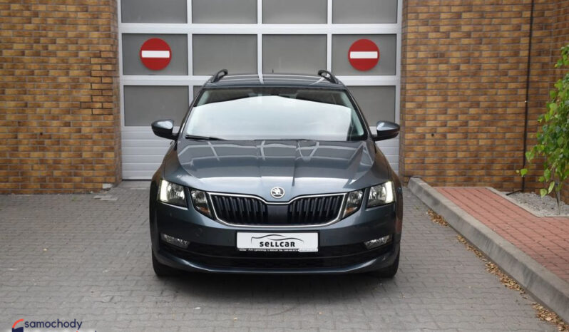 Skoda Octavia | FWD (przód) | Automatyczna | 115 KM | Szary full