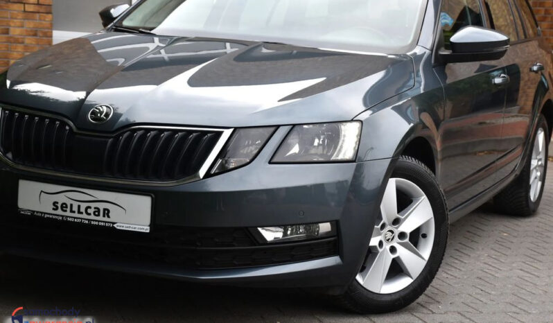 Skoda Octavia | FWD (przód) | Automatyczna | 115 KM | Szary full
