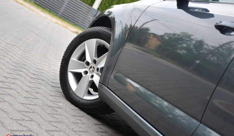 Skoda Octavia | FWD (przód) | Automatyczna | 115 KM | Szary full