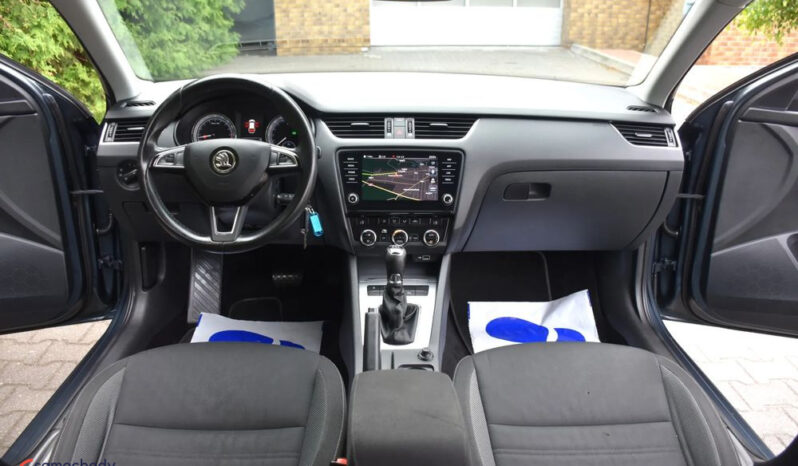 Skoda Octavia | FWD (przód) | Automatyczna | 115 KM | Szary full