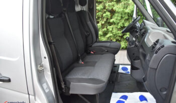 Opel Movano | FWD (przód) | Manualna | 125 KM | Srebrny full