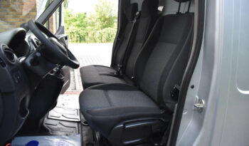 Opel Movano | FWD (przód) | Manualna | 125 KM | Srebrny full