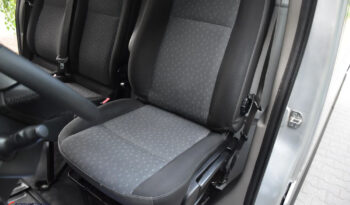 Opel Movano | FWD (przód) | Manualna | 125 KM | Srebrny full