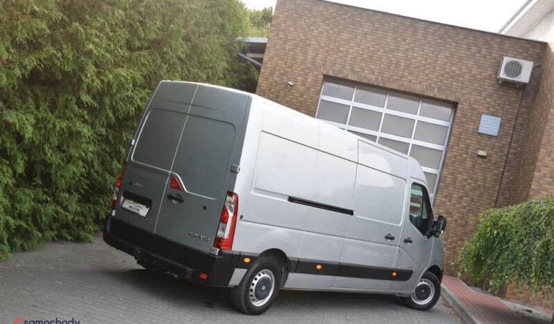 Opel Movano | FWD (przód) | Manualna | 125 KM | Srebrny full