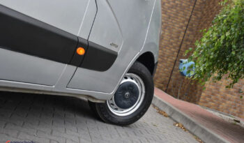 Opel Movano | FWD (przód) | Manualna | 125 KM | Srebrny full