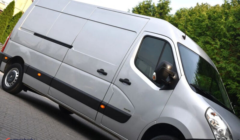 Opel Movano | FWD (przód) | Manualna | 125 KM | Srebrny full